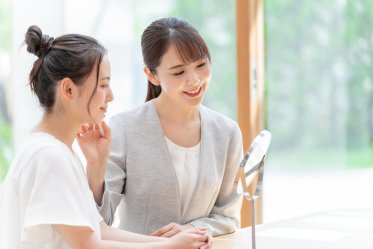 【百貨店雇用/紹介予定派遣】小倉井筒屋@CHANEL(シャネル)*美容部員