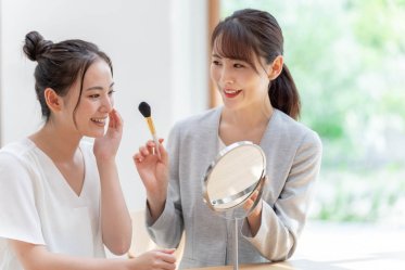 9月～紹介予定派遣【百貨店雇用】小田急百貨店＠町田＊Yves Saint Laurent Beauté(イヴサンローランボーテ)＊美容部員