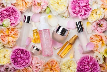 9月~紹介予定派遣【百貨店雇用】小田急百貨店@新宿*ESTEE LAUDER(エスティローダー)*美容部員