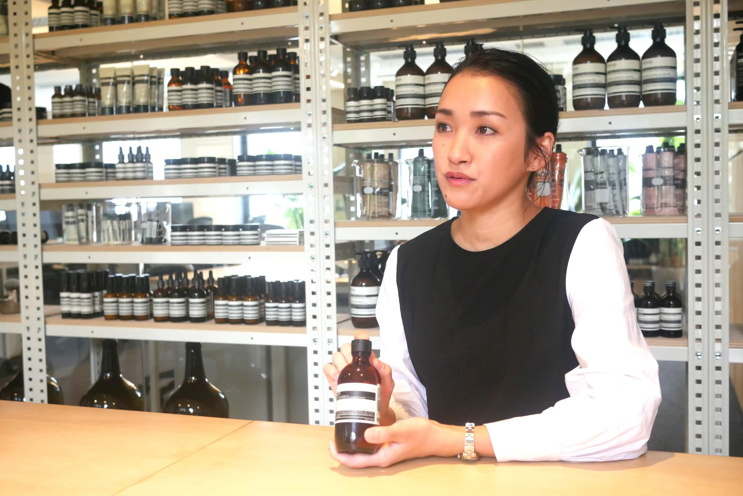 aesop イソップ スキンケア ハンドクリーム 求人 美容部員 オーガニック ユニセックス 植物由来成分 非植物由来成分